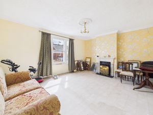Lounge- click for photo gallery